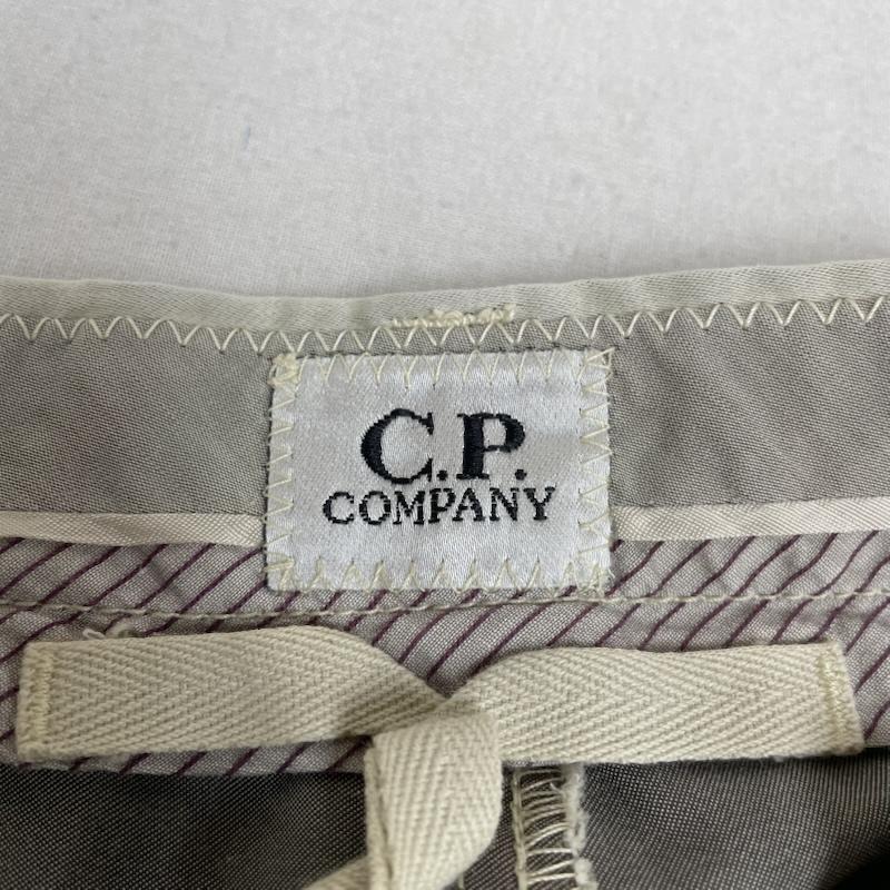 シーピーカンパニー C.P. COMPANY パンツ ワークパンツ、ペインターパンツ コットン ストレート パンツ ジップフライ 無地 イタリア製 46 無地 オフホワイト / オフホワイト / メンズ USED 古着 中古 50149078