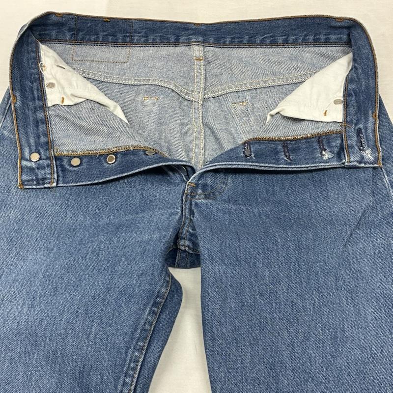 リーバイス Levi s パンツ デニム、ジーンズ 501xx 90s USA製 ボタン裏555 バレンシア ヴィンテージ ジーンズ デニムパンツ 30インチ メンズ USED 古着 中古 50149088