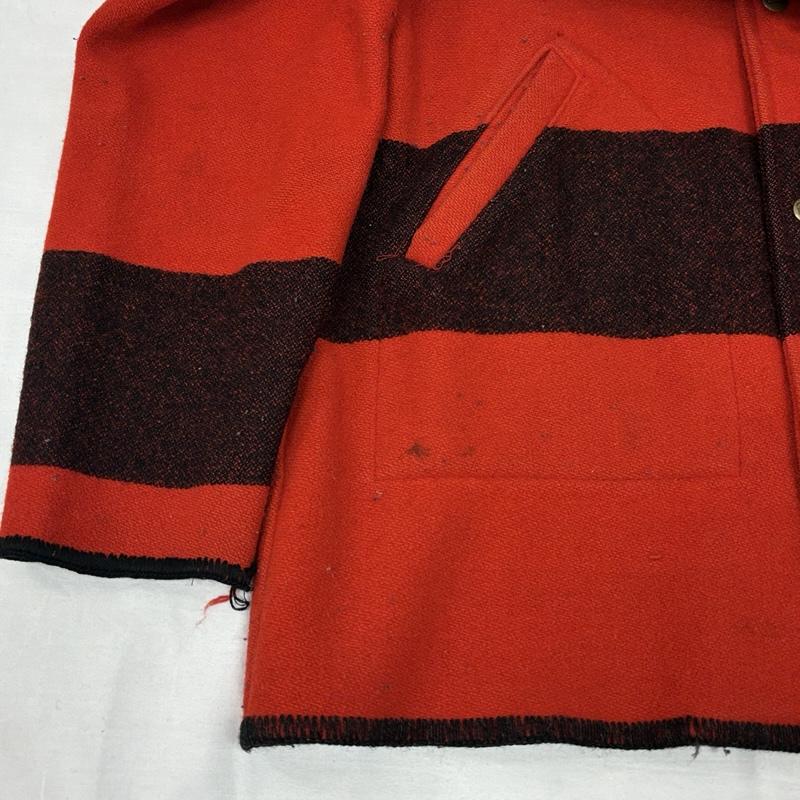 ウールリッチ WOOLRICH コート コート一般 70年代 ビンテージ ウール ブランケット ボーダー柄 フード ハーフ コート 70s VINTAGE - 赤 / レッド / red X 黒 / ブラック / black メンズ USED 古着 中古 50149107