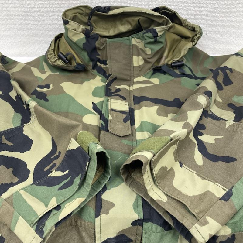 古着 USED ジャケット、上着 ジャンパー、ブルゾン 90S 米軍実物 U.S.ARMY ECWCS GEN1 GORE-TEX パーカー ジャケット M カモフラージュ柄・迷彩 マルチカラー / マルチカラー / multicolor メンズ USED 古着 中古 50149276