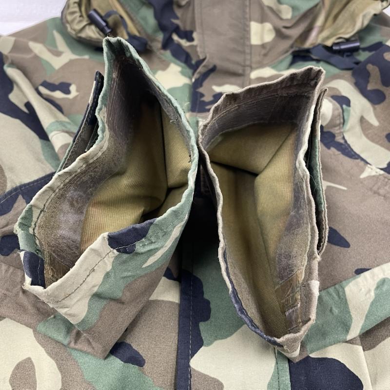 古着 USED ジャケット、上着 ジャンパー、ブルゾン 90S 米軍実物 U.S.ARMY ECWCS GEN1 GORE-TEX パーカー ジャケット M カモフラージュ柄・迷彩 マルチカラー / マルチカラー / multicolor メンズ USED 古着 中古 50149276