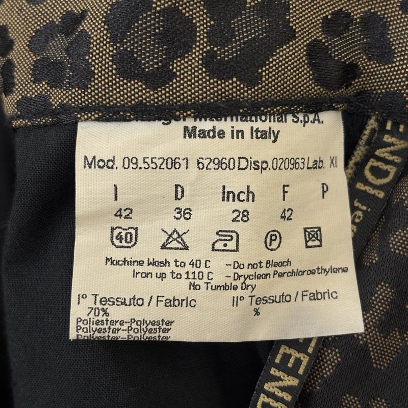 フェンディ FENDI スカート ひざ丈スカート レオパード ひざ下 台形 スカート 28 ヒョウ柄・レオパード柄 X ロゴ、文字 レディース USED 古着 中古 50149377