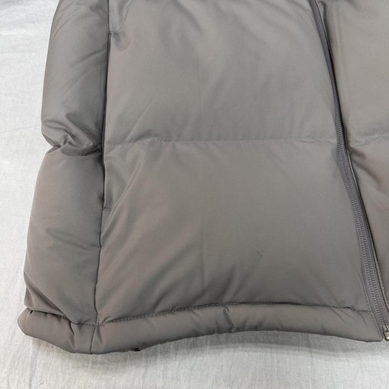 マーモット Marmot ジャケット、上着 ダウンジャケット MonsoonDownParka モンスーンダウンパーカー グレー サイズXL TOMSJL27 XL 無地 X ワンポイント 灰 / グレー / gray メンズ USED 古着 中古 50149739