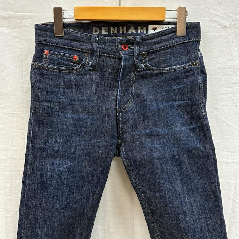 デンハム DENHAM パンツ デニム、ジーンズ JAPAN ARTISAN 650本限定 RAZOR SLIM FIT セルビッチ ボタンフライ デニムパンツ 27インチ ワンポイント X ロゴ、文字 インディゴ / インディゴ / Indigo メンズ USED 古着 中古 50149818