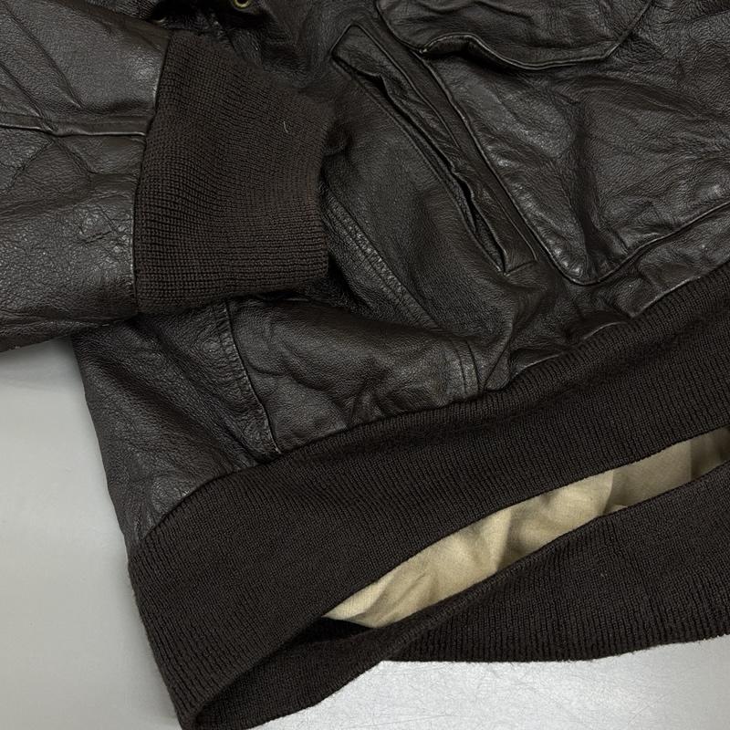古着 USED ジャケット、上着 レザージャケット AIRBORNE 90年代 ビンテージ A-2 タイプ レザー フライト ジャケット 90s VINTAGE L メンズ USED 古着 中古 50150048