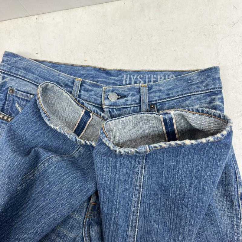ヒステリックグラマー HYSTERIC GLAMOUR パンツ デニム、ジーンズ ストレート スタッズ デニムパンツ KINKY 02211AP20 30インチ メンズ USED 古着 中古 50150110
