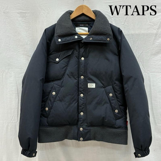 ダブルタップス WTAPS ジャケット、上着 ダウンジャケット 102GWDT-JKM01 ROKUDENASHI期 ナイロン ダウン ジャケット スタンドカラー - 紺 / ネイビー / navy メンズ USED 古着 中古 50150244