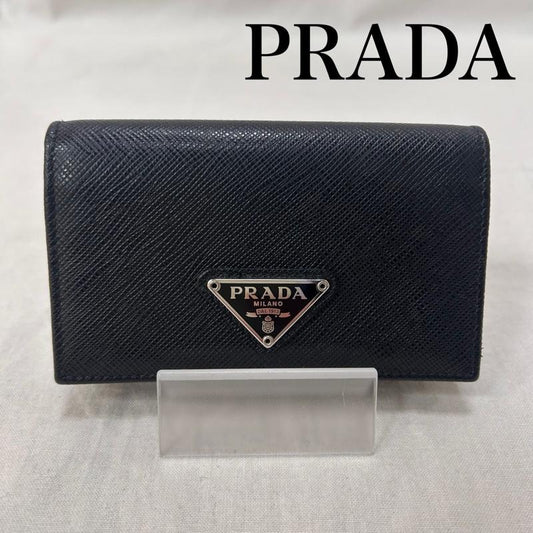 プラダ PRADA カードケース 名刺入れ サフィアーノトライアングルカードケース 二つ折り ブラック - ロゴ、文字 黒 / ブラック / black メンズ USED 古着 中古 50150304