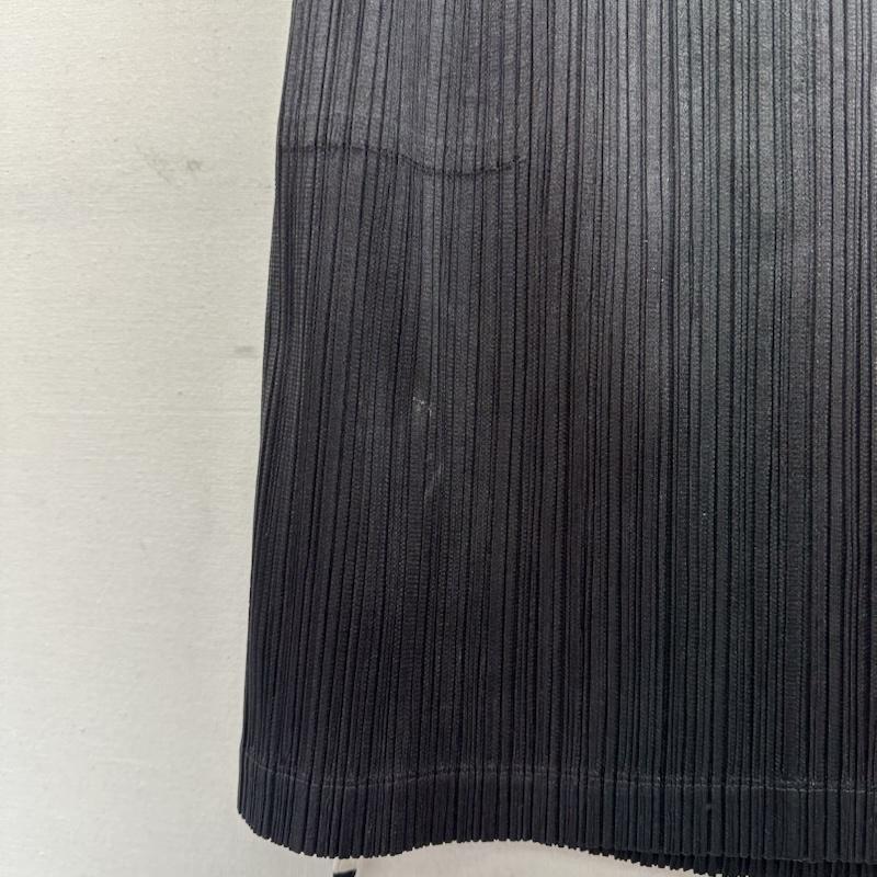 プリーツプリーズ PLEATS PLEASE スカート ひざ丈スカート ISSEY MIYAKE サイド ライン プリーツ スカート PP01-JG722 5 黒 / ブラック / black レディース USED 古着 中古 50150325