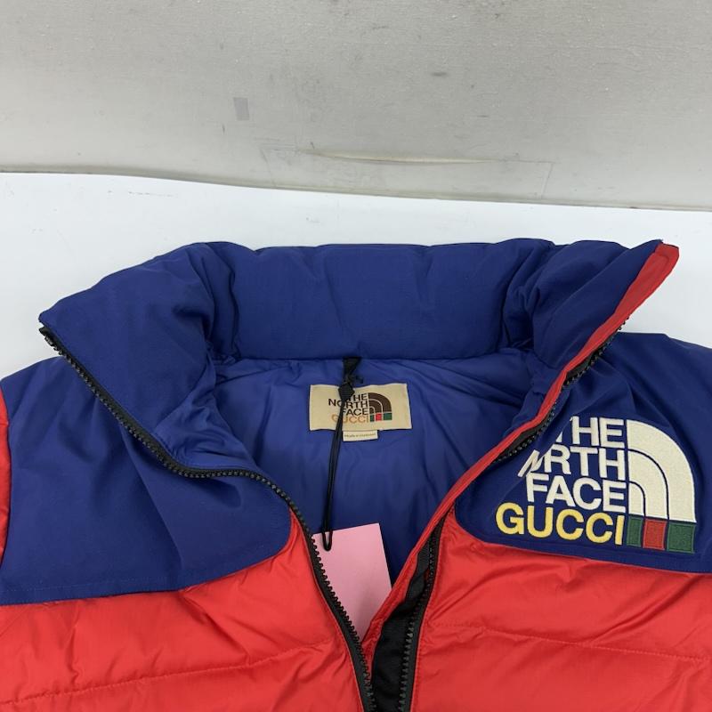 グッチ GUCCI ジャケット、上着 ダウンジャケット 21AW THE NORTH FACE ダウン ジャケット 663733 S 赤 / レッド / red X 青 / ブルー / blue メンズ USED 古着 中古 50150371