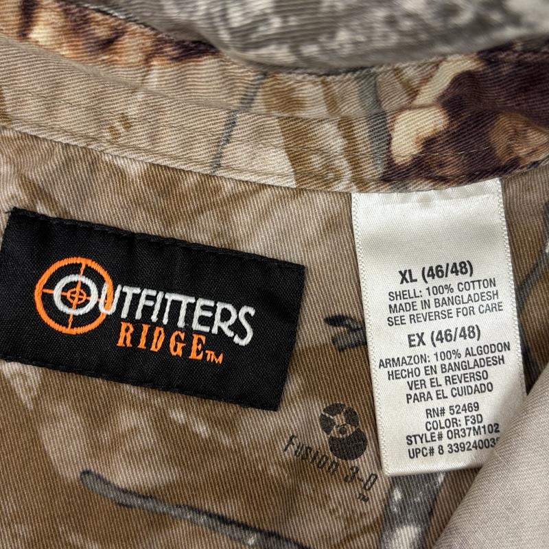 古着 USED シャツ、ブラウス 長袖 OUTFITTERS RIDGE リアルツリーカモフラ 迷彩柄 ボタンダウン シャツ ビッグサイズ XL カモフラージュ柄・迷彩 メンズ USED 古着 中古 50150401