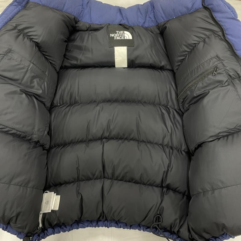 ザノースフェイス THE NORTH FACE ジャケット、上着 ジャンパー、ブルゾン ダウン ジャケット 2トーン ロゴ 刺繍 XL ロゴ、文字 X 刺繍 紺 / ネイビー / navy X 黒 / ブラック / black メンズ USED 古着 中古 50150443