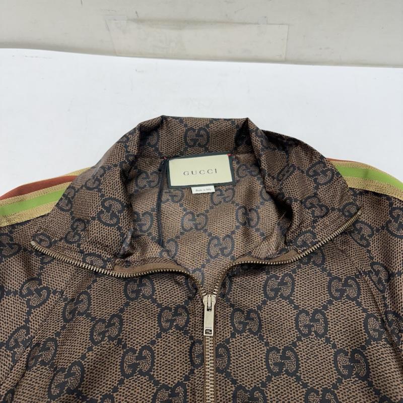 グッチ GUCCI ジャケット、上着 ジャンパー、ブルゾン GGスプリーム ロゴ シルク 100％ ジップアップ ジャケット 625007 XJCL5 S 茶 / ブラウン / brown メンズ USED 古着 中古 50150455