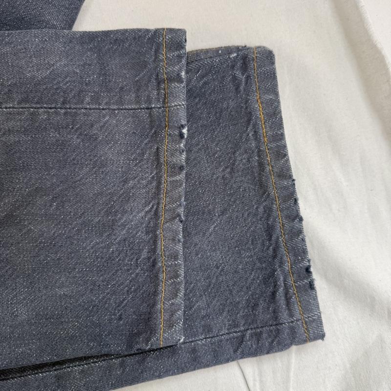 リーバイス Levi s パンツ デニム、ジーンズ 501 デニム パンツ ユーロリーバイス ボタン裏T01 02年トルコ製 紺 / ネイビー / navy メンズ USED 古着 中古 50150692