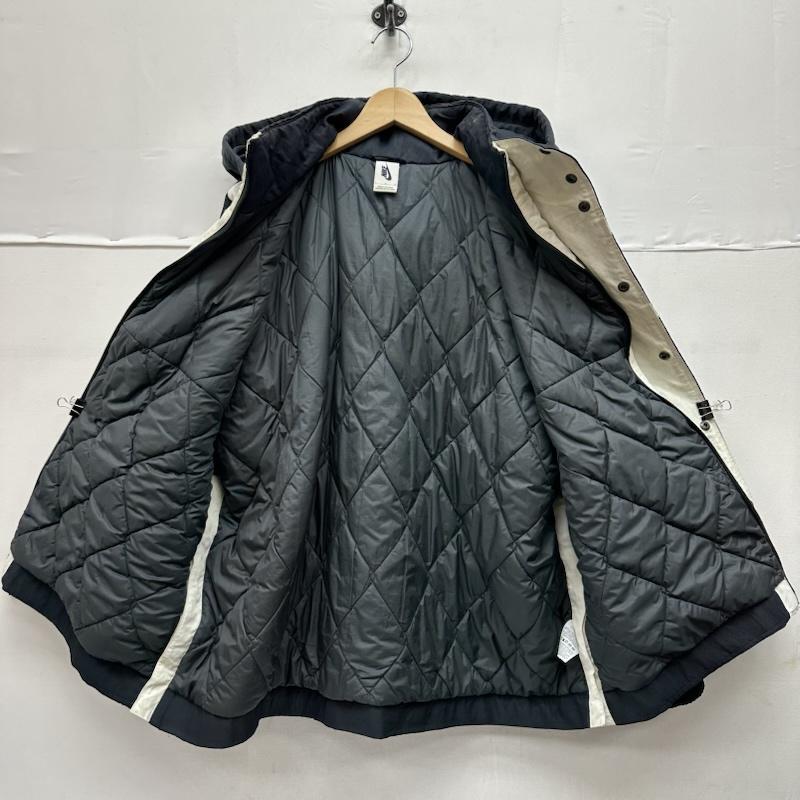 アンブッシュ AMBUSH ジャケット、上着 ジャンパー、ブルゾン NIKE 中綿 ナイロン ジャケット DB8576-010 L 黒 / ブラック / black X 白 / ホワイト / white メンズ USED 古着 中古 50150808