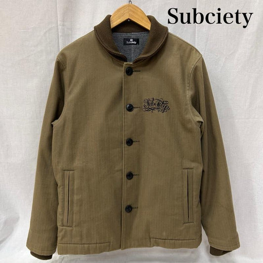 サブサエティ Subciety コート コート一般 ファラオコート ヘリンボーン織 オリーブグリーン M M ロゴ、文字 オリーブグリーン / オリーブグリーン / メンズ USED 古着 中古 50150828