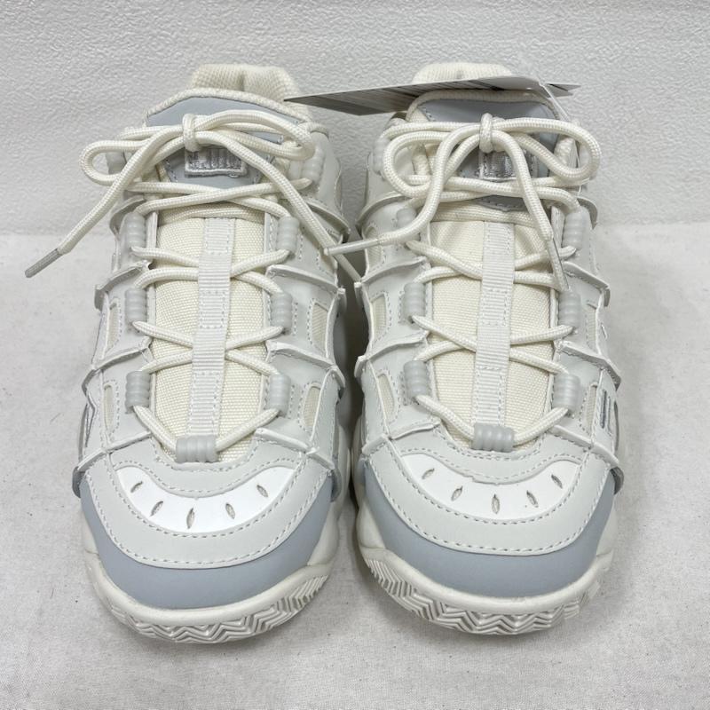 フィラ FILA スニーカー スニーカー 厚底 ダッド スニーカーローカット バリケード XT97 USS24019 23.0cm ロゴ、文字 白 / ホワイト / white レディース USED 古着 中古 50150908