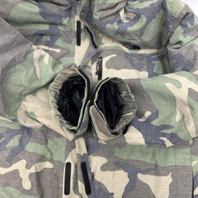 ザノースフェイス THE NORTH FACE ジャケット、上着 ダウンジャケット Novelty Zeus Triclimate Jacket ノベルティー ゼウス トリクライメイト ジャケット NP61421 M カーキ / カーキ / khaki メンズ USED 古着 中古 50150984