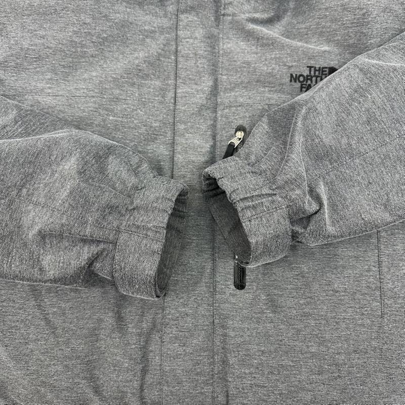 ザノースフェイス THE NORTH FACE ジャケット、上着 ジャンパー、ブルゾン Zeus Triclimate Jacket ノベルティー ゼウス トリクライメート ジャケット NP61644 L 灰 / グレー / gray メンズ USED 古着 中古 50151057