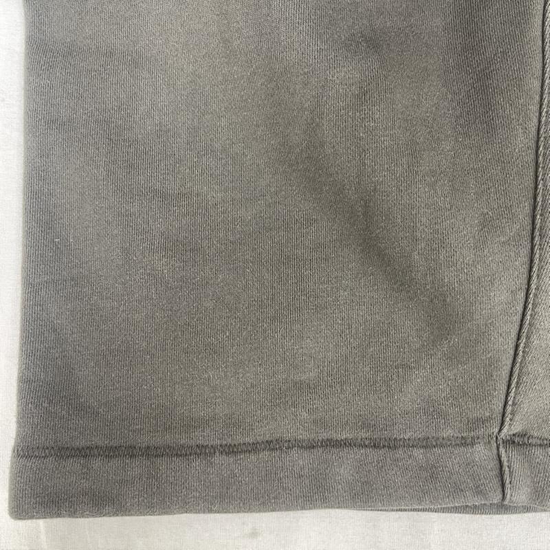 エッセンシャルズ ESSENTIALS パンツ ワークパンツ、ペインターパンツ Fear of God FOG フロント ワンポイント ラバー ロゴ スウェット パンツ XS カーキ / カーキ / khaki メンズ USED 古着 中古 50151103