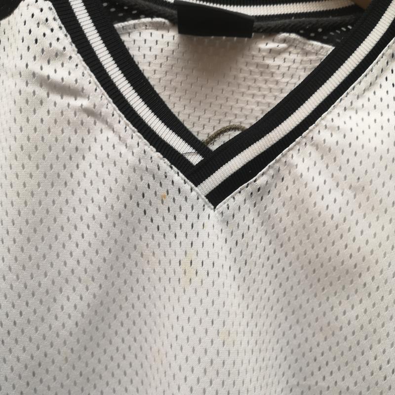 フブ FUBU Tシャツ 半袖 90s 迷彩 ロゴ メッシュ ゲーム シャツ 白 / ホワイト / white X 黒 / ブラック / black X 赤 / レッド / red X 金 / ゴールド / gold color メンズ USED 古着 中古 50151111