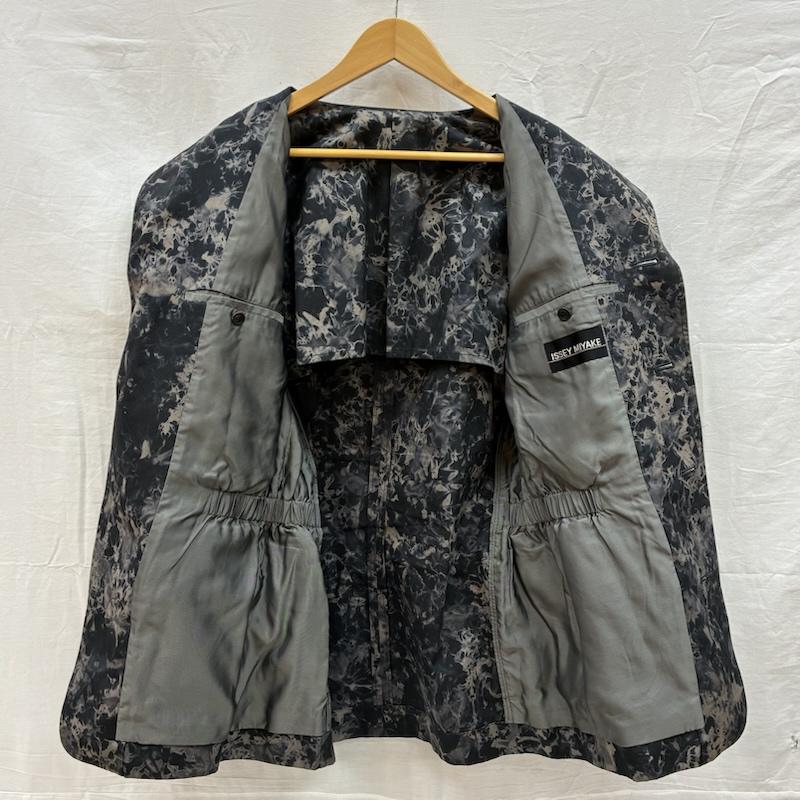 イッセイミヤケ ISSEY MIYAKE ジャケット、上着 ジャケット、ブレザー 90s 黒タグ 1992ss マーブル ブリーチ 総柄 4釦 テーラード ジャケット ME21-FD012 アーカイブ M 総柄 メンズ USED 古着 中古 50151302