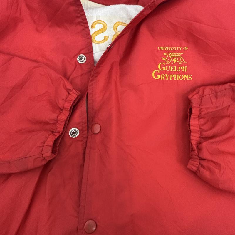 ＵＳＥＤ古着 USED/古着 ジャケット、上着 ジャンパー、ブルゾン Ted Fletcher 90s コーチジャケット ナイロン 刺繍 ヴィンテージ GUELPH GRYHONS L 赤 / レッド / red メンズ USED 古着 中古 50151418