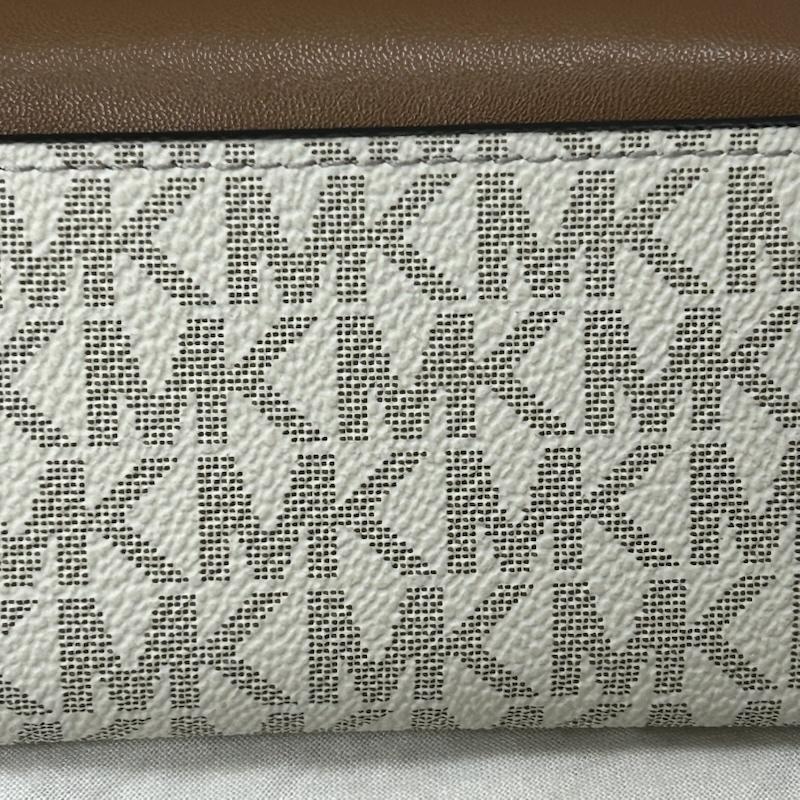 マイケルコース MICHAEL KORS 財布 コンパクト財布 35s5g1ye0b PVCコインケース MKシグネチャー ミニ財布 white×brown - 総柄 茶 / ブラウン / brown X 白 / ホワイト / white レディース USED 古着 中古 50151438