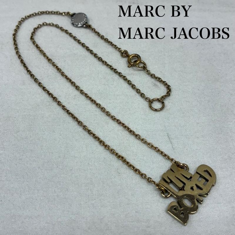 マークバイマークジェイコブス MARC by MARC JACOBS アクセサリー ネックレス、ペンダント I M BORED ロゴ チャーム ゴールド チェーン ネックレス - ロゴ、文字 金 / ゴールド / gold color レディース USED 古着 中古 50151484