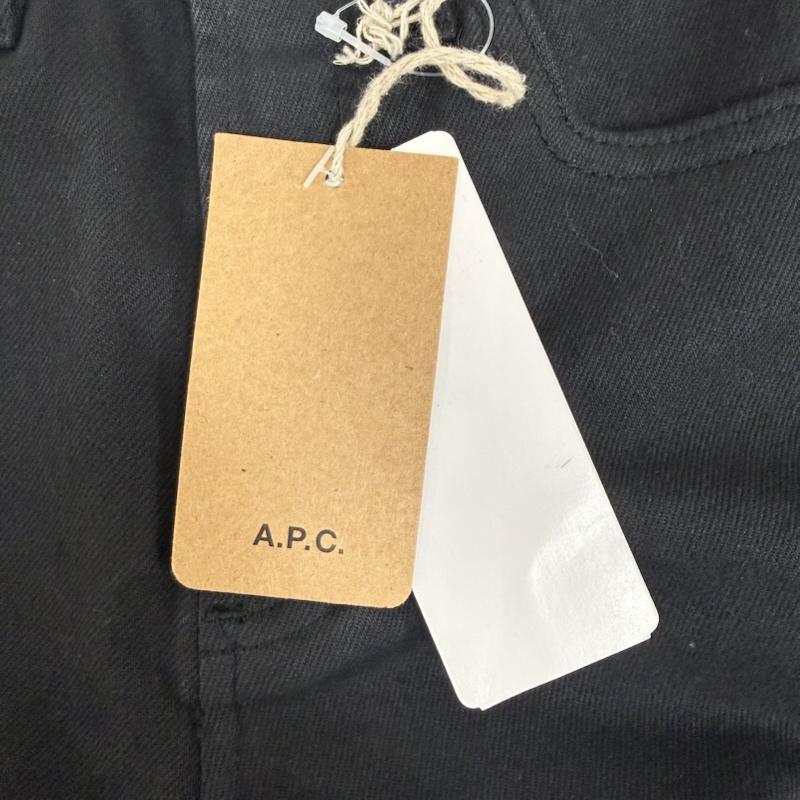 アーペーセー A.P.C. ボトムス ボトムス PETIT NEW STANDARD デニムパンツ COZZL M09002 LZZ NOIR 24int - 黒 / ブラック / black レディース USED 古着 中古 50151503