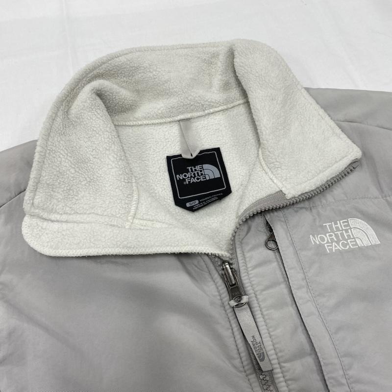 ザノースフェイス THE NORTH FACE ジャケット、上着 ジャンパー、ブルゾン デナリジャケット フリース ナイロン ジップアップ アウトドア ツートーン ハイネック S ワンポイント X ロゴ、文字 X 刺繍 白 / ホワイト / white X 灰 / グレー / gray レディース USED 古着 中古 50151557