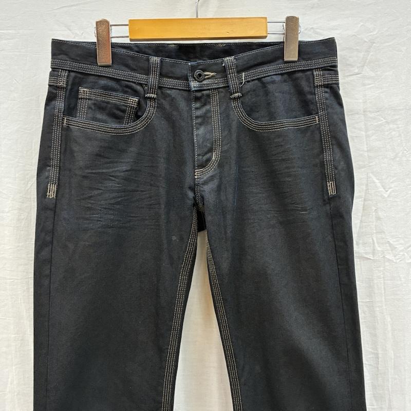 ブラックバレット Black Barrett パンツ デニム、ジーンズ NEIL BARRETT コーティング デニムパンツ ジーンズ 4MS31-728-29 2 メンズ USED 古着 中古 50151650