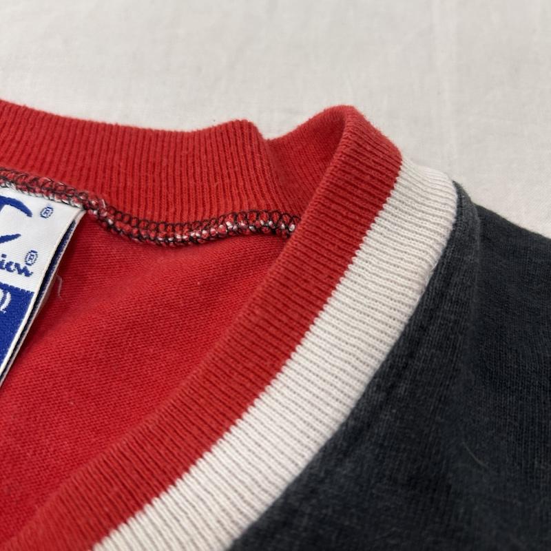 チャンピオン Champion Tシャツ 半袖 90s 青刺繍タグ後期 NBA シカゴブルズ VネックTシャツ シューティングシャツ ブラック レッド XLサイズ XL キャラクター X ロゴ、文字 黒 / ブラック / black X 赤 / レッド / red メンズ USED 古着 中古 50151680