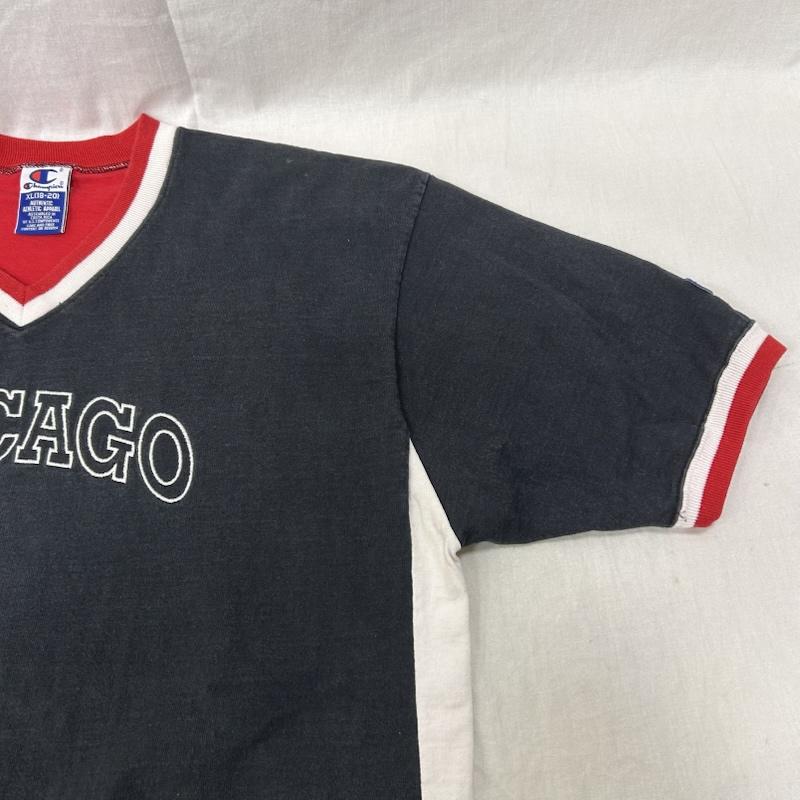チャンピオン Champion Tシャツ 半袖 90s 青刺繍タグ後期 NBA シカゴブルズ VネックTシャツ シューティングシャツ ブラック レッド XLサイズ XL キャラクター X ロゴ、文字 黒 / ブラック / black X 赤 / レッド / red メンズ USED 古着 中古 50151680