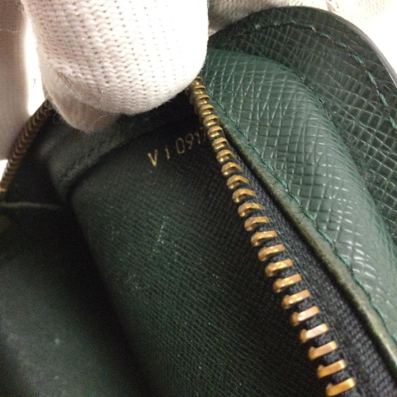 ルイヴィトン LOUIS VUITTON セカンドバッグ セカンドバッグ LOUIS VUITTON ルイ ヴィトン M30184 タイガ バイカル エピセア グリーン セカンドバッグ - 緑 / グリーン / green メンズ USED 古着 中古 50151771