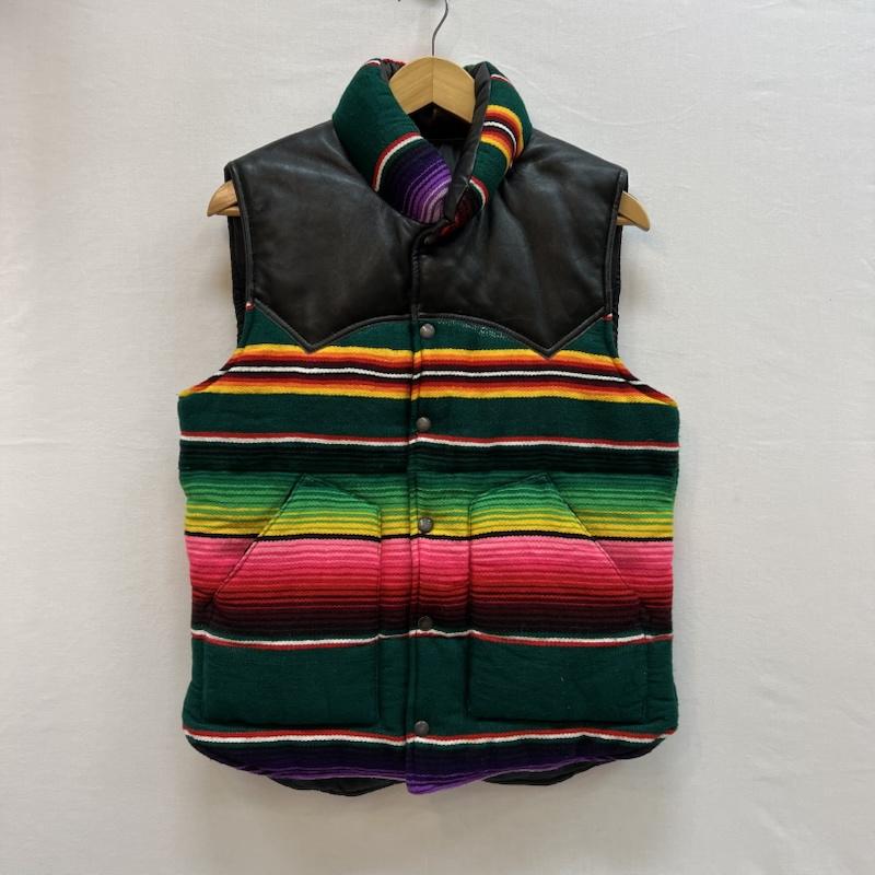 古着 USED ジャケット、上着 ダウンベスト AMERICANWEAR GMBH ネイティブ ボーダー 中綿ベスト M メンズ USED 古着 中古 50151774