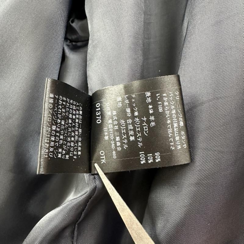 バーバリーブラックレーベル BURBERRY BLACK LABEL ジャケット、上着 ジャンパー、ブルゾン 裏地 チェック フード ウール ショート コート D1F89-662-28 M 紺 / ネイビー / navy メンズ USED 古着 中古 50151826