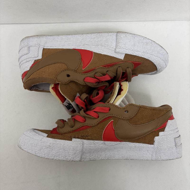 ナイキ NIKE シューズ シューズ NIKE × Sacai サカイ コラボ ブレザー ロー スニーカー DD1877-200 26.5cm メンズ USED 古着 中古 50151893