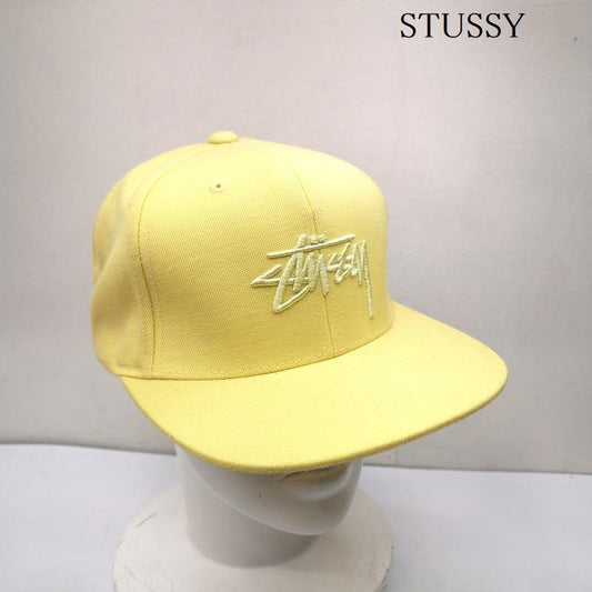 ステューシー STUSSY ウェア ウェア Snapback Cap ストック ロゴ 刺繍 スナップ バック ベースボール キャップ 黄 / イエロー / yellow メンズ USED 古着 中古 50151919