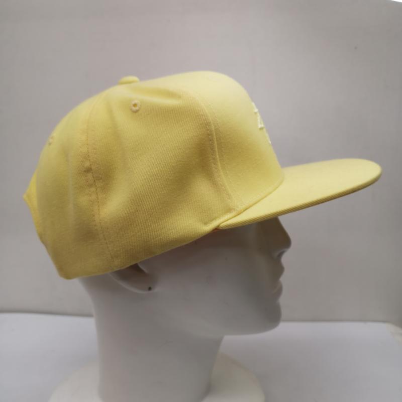 ステューシー STUSSY ウェア ウェア Snapback Cap ストック ロゴ 刺繍 スナップ バック ベースボール キャップ 黄 / イエロー / yellow メンズ USED 古着 中古 50151919