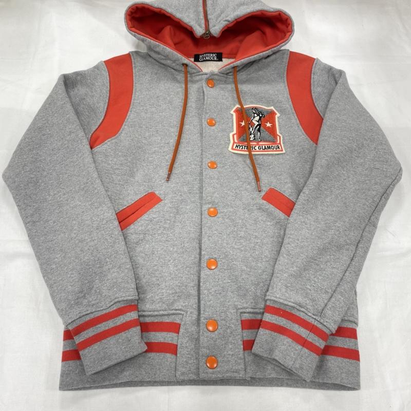 ヒステリックグラマー HYSTERIC GLAMOUR ジャケット、上着 ジャケット、ブレザー フード スタジャン ワッペン パッチ セーラーカラー 0251CF01 パーカー S ロゴ、文字 X 刺繍 X ワンポイント 灰 / グレー / gray X 橙 / オレンジ / orange メンズ USED 古着 中古 50152124