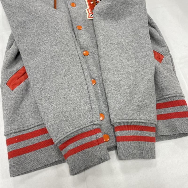 ヒステリックグラマー HYSTERIC GLAMOUR ジャケット、上着 ジャケット、ブレザー フード スタジャン ワッペン パッチ セーラーカラー 0251CF01 パーカー S ロゴ、文字 X 刺繍 X ワンポイント 灰 / グレー / gray X 橙 / オレンジ / orange メンズ USED 古着 中古 50152124