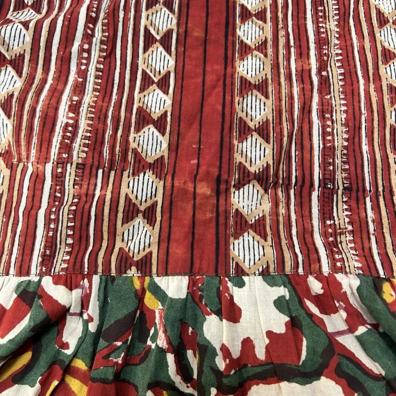 マライカ MALAIKA ワンピース ロングスカート made in india 総柄ワンピース 染めもの green × red - 総柄 緑 / グリーン / green X 赤 / レッド / red レディース USED 古着 中古 50152230