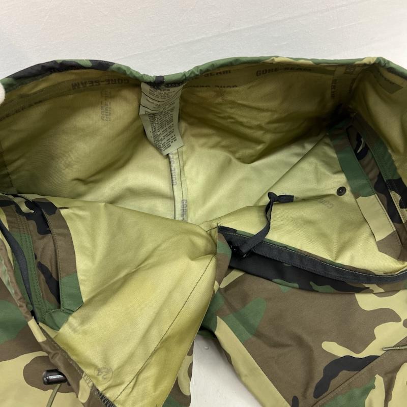 ミリタリー ミリタリー ボトムス ボトムス US.ARMY ECWCS ゴアテックス M-R オーバーパンツ ウッドランドカモ M メンズ USED 古着 中古 50152277