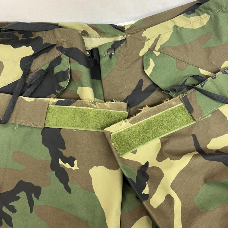 ミリタリー ミリタリー ボトムス ボトムス US.ARMY ECWCS ゴアテックス オーバーパンツ ウッドランドカモ - メンズ USED 古着 中古 50152278
