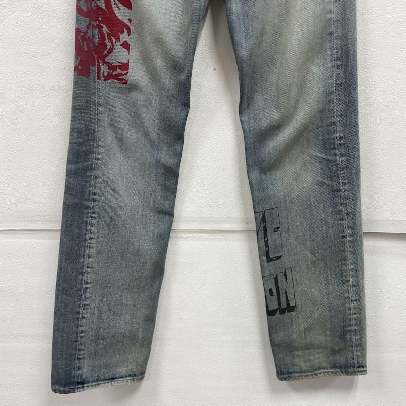 リーバイス Levi s ボトムス ボトムス 501 デニム ジーンズ Heron Preston コラボ ペイント 加工 ボタンフライ W28L32 28インチ ロゴ、文字 X プリント X ダメージ加工 マルチカラー / マルチカラー / multicolor メンズ USED 古着 中古 50152370