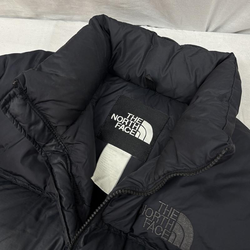 ザノースフェイス THE NORTH FACE ジャケット、上着 ジャンパー、ブルゾン 90年代 ビンテージ バングラデシュ製 ヌプシ ダウン ジャケット 90s VINTAGE L 黒 / ブラック / black メンズ USED 古着 中古 50152531