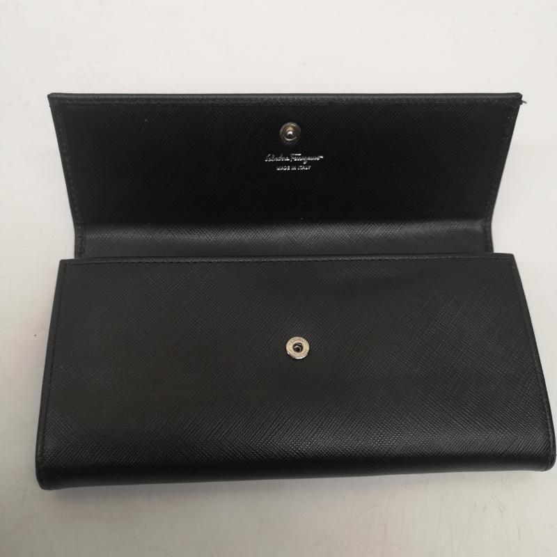 サルヴァトーレフェラガモ Salvatore Ferragamo ファッション小物 ファッション小物 ガンチーニ 二つ折り 長財布 ロングウォレット - 黒 / ブラック / black メンズ USED 古着 中古 50152921