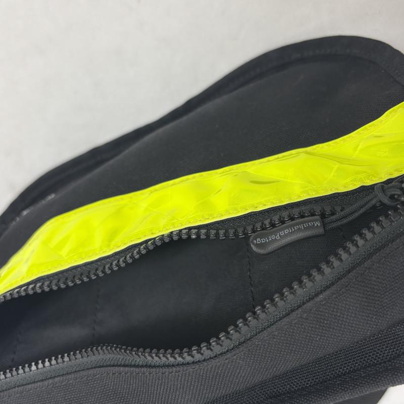 マンハッタンポーテージ Manhattan Portage バッグ バッグ メッセンジャーバック Casual Messenger Bag JR Reflection 2020 Black Yellow - 黒 / ブラック / black X 黄 / イエロー / yellow メンズ USED 古着 中古 50152956