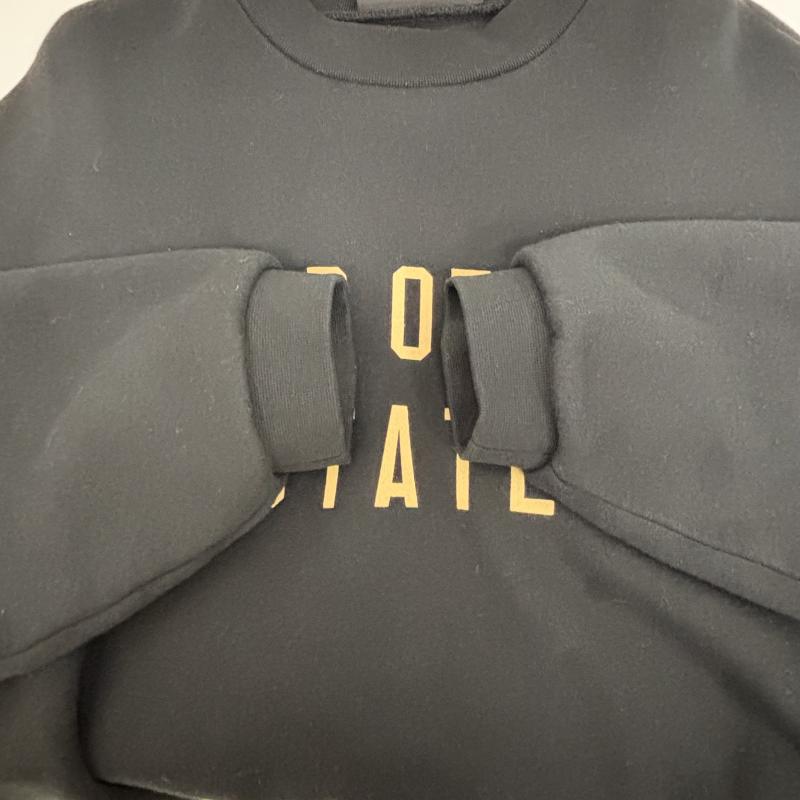 エッセンシャルズ ESSENTIALS トップス トップス スエット FEAR OF GOD フィアオブゴッド ポケット付き クルーネック トレーナー FOG192BT24626 S 黒 / ブラック / black メンズ USED 古着 中古 50152966
